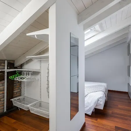 In Our By Solutions Appartement *